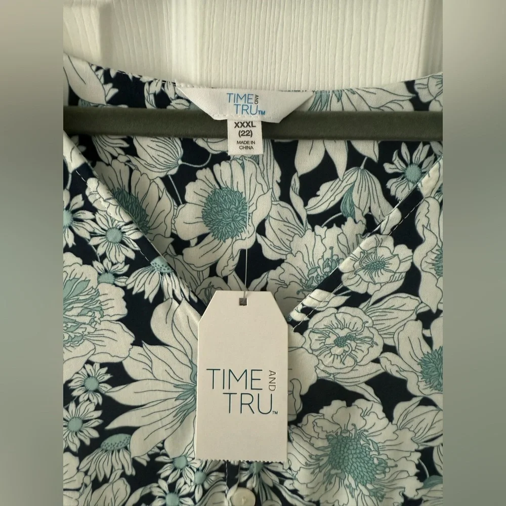 Time and Tru Blue Floral Dress 💙 Size 22/XXXL 🩵 NEW WITH TAGS - Picture 4 of 13